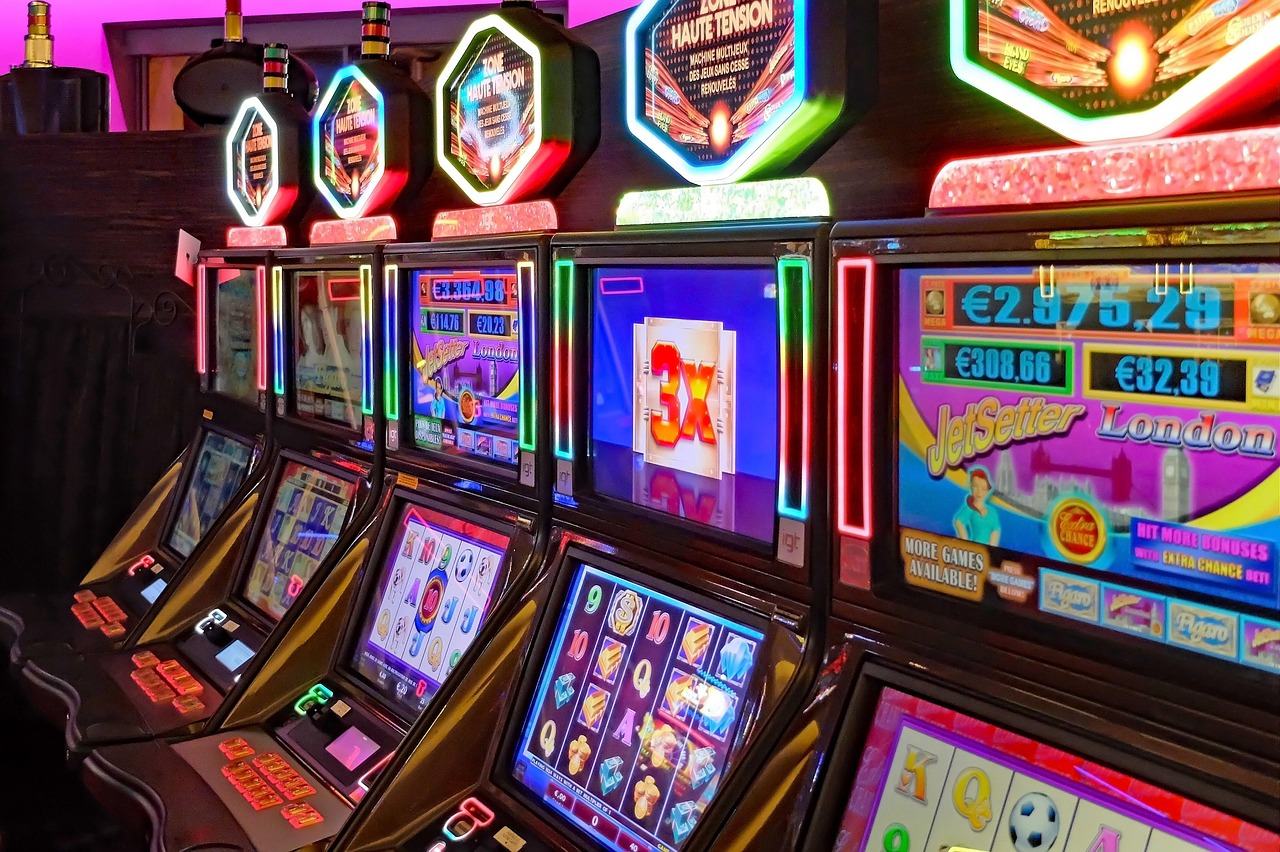 Slot machine payouts